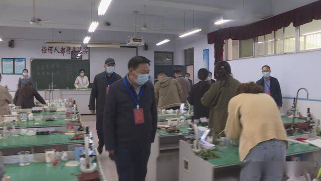 沁阳市教育局领导团队引领教育改革新篇章